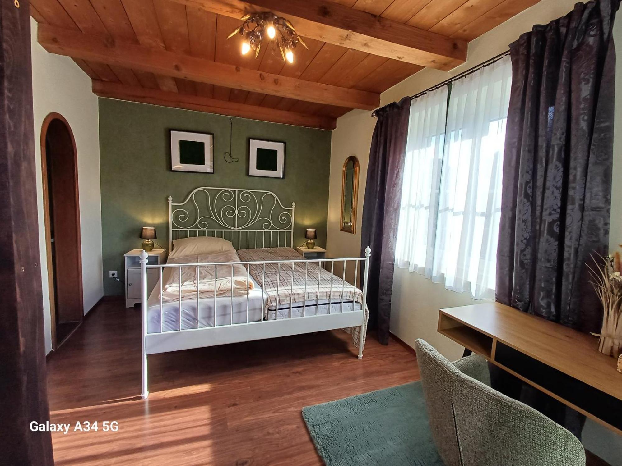 לינה וארוחת בוקר זלצבורג Haus Am Moos מראה חיצוני תמונה